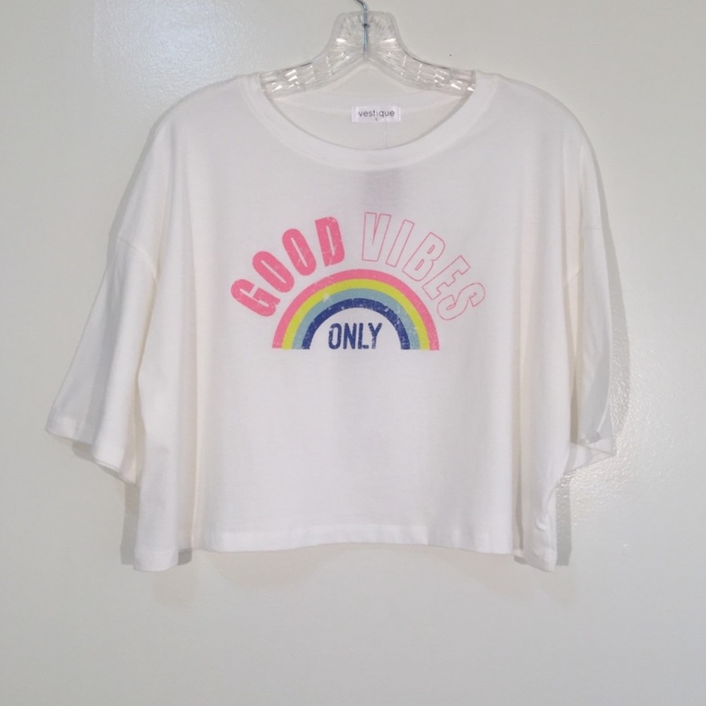 Vestique withe Good Vibes crop short sleeve Tee size L